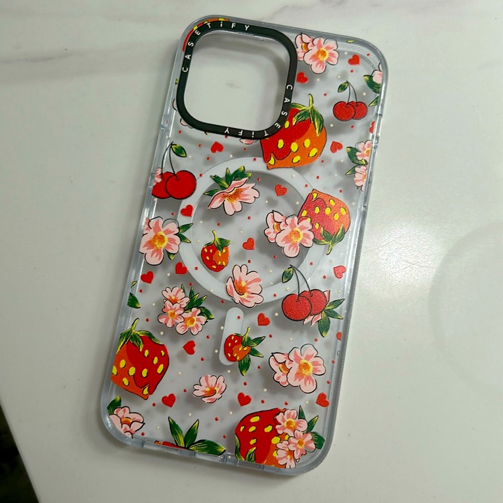 Casetify Strawberry Blossom iPhone 14 Pro Max Case GUC